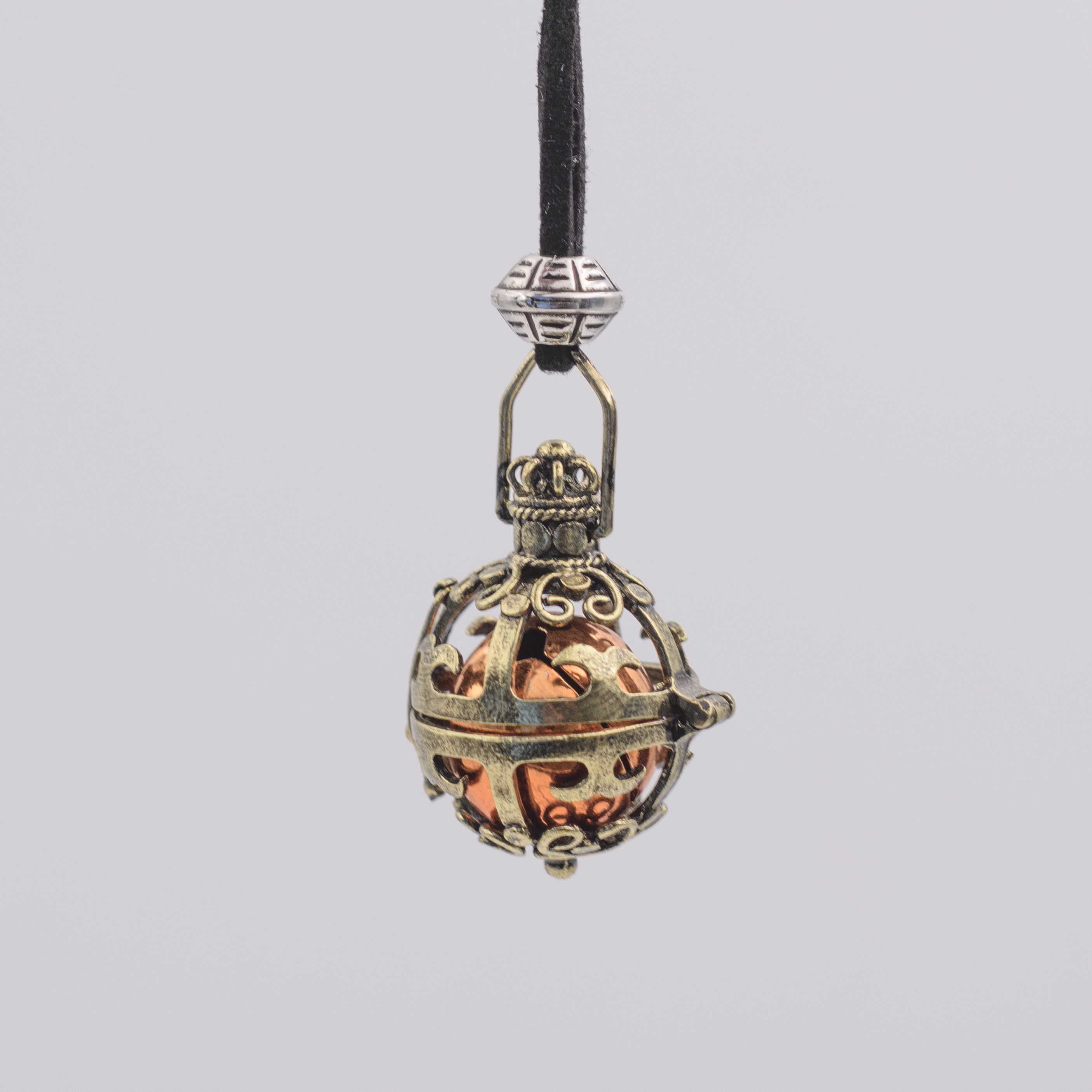 Llamador de Ángeles dorado y naranja