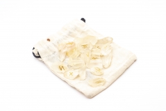 Runas punta de cuarzo